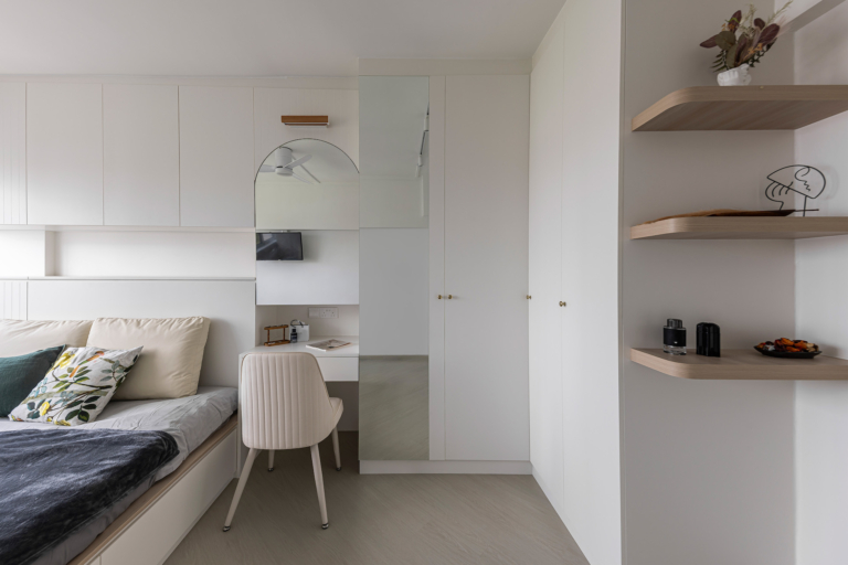 "HDB Design– WHITE MINIMALIST @ BUKIT BATOK - 5"